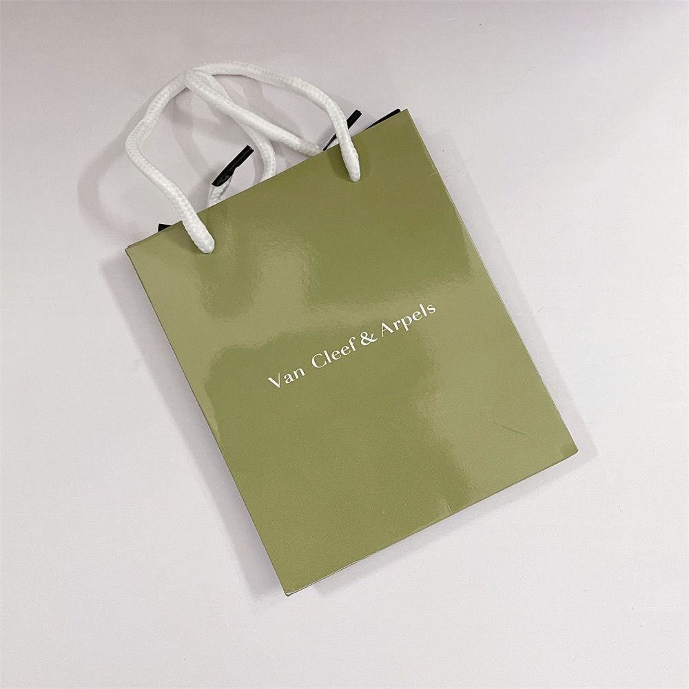 [VA]VA CLOVER BRACELET NECKLACE RING BOX GIFT BAG