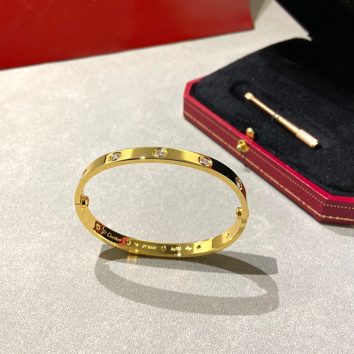 [VA]LOVE BRACELET 6.1MM 10 DIAMONDS