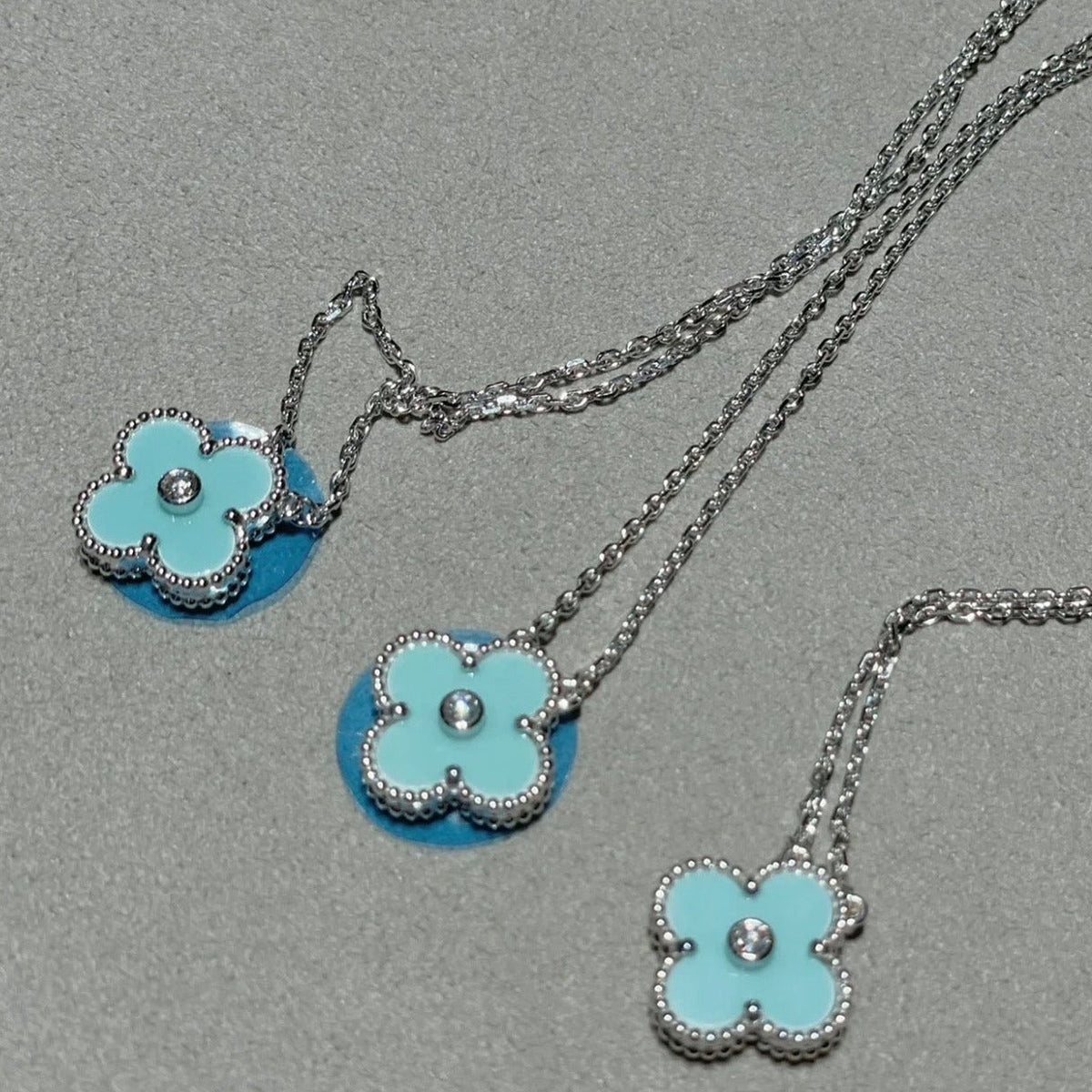 [VA]CLOVER 1 DIAMOND HELLBLAUE SILBERKETTE