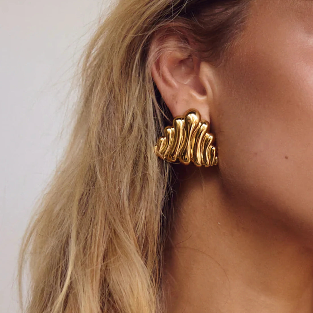 [VA]Nora Ripple Gold Earrings
