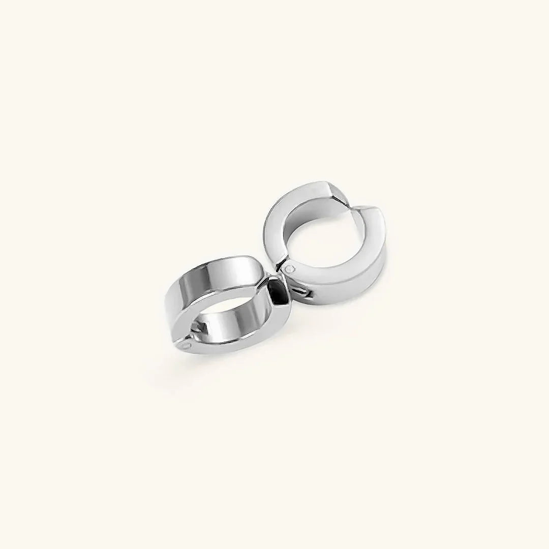 [VA]ルシール フラット チャンキー ハギーピアス