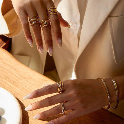 [VA]Nerisse Two-Tone Twist Ring