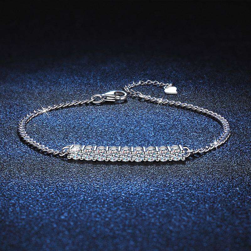[VA]ARMBAND MIT LÄCHELNDER KURVE AUS MOISSANIT