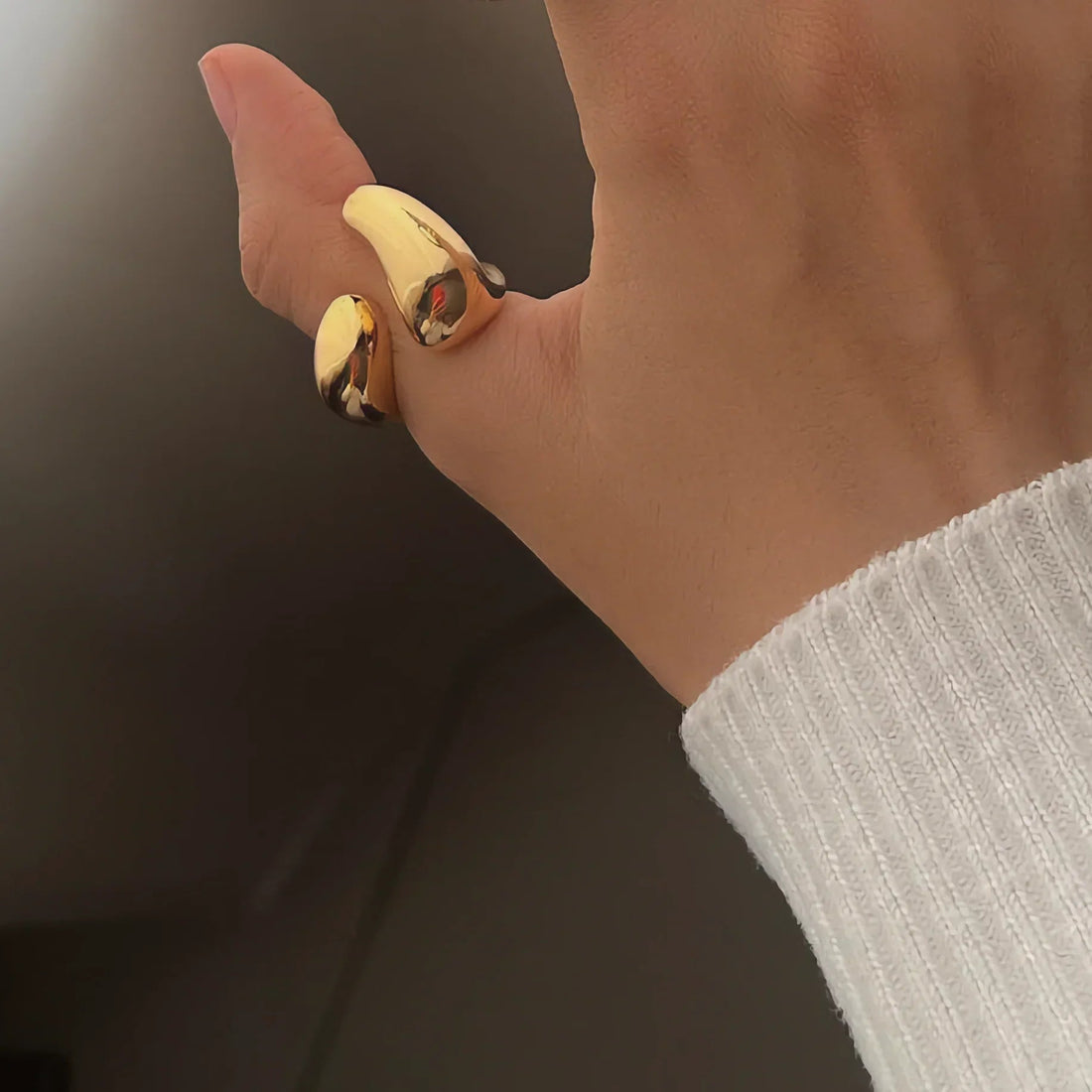 [VA] Abstrakter Goldring