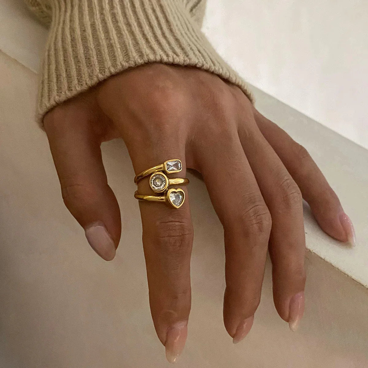 [VA]Amelina mehrlagiger Diamantring