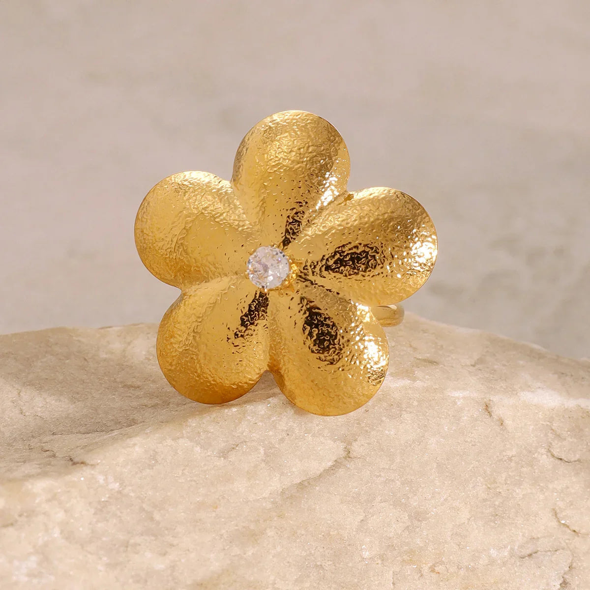 [VA]Flora Gold Ring mit Blütenblatt