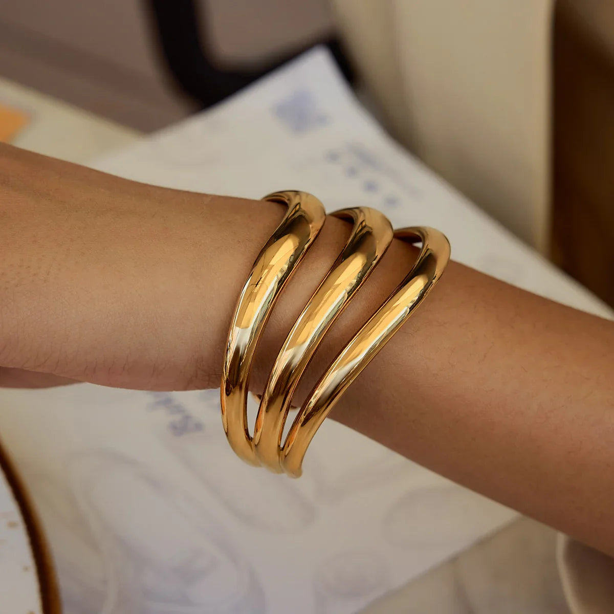 [VA]Meredith Triple Layer Gold Bangle
