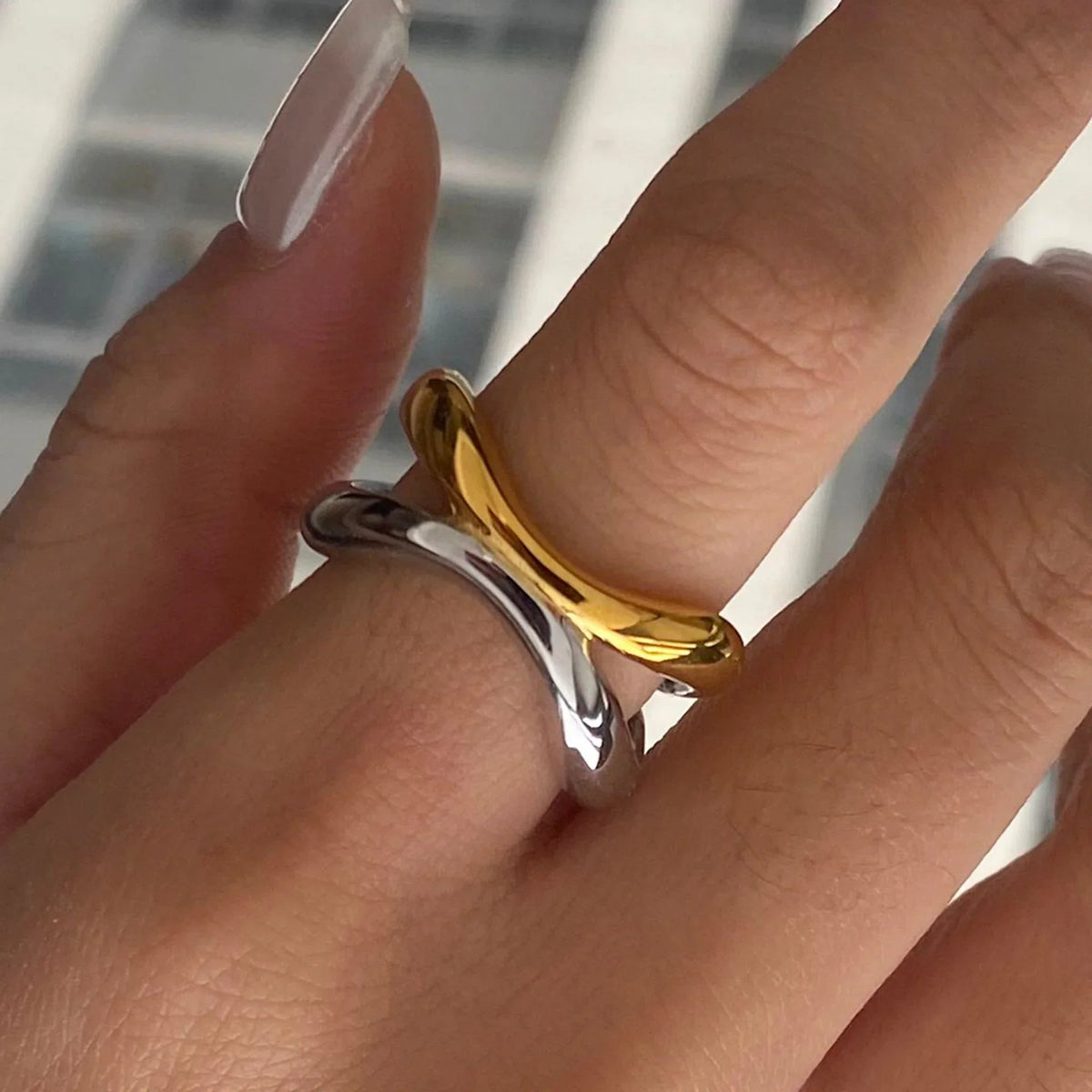[VA]Deanna Gold Intertwined Ring