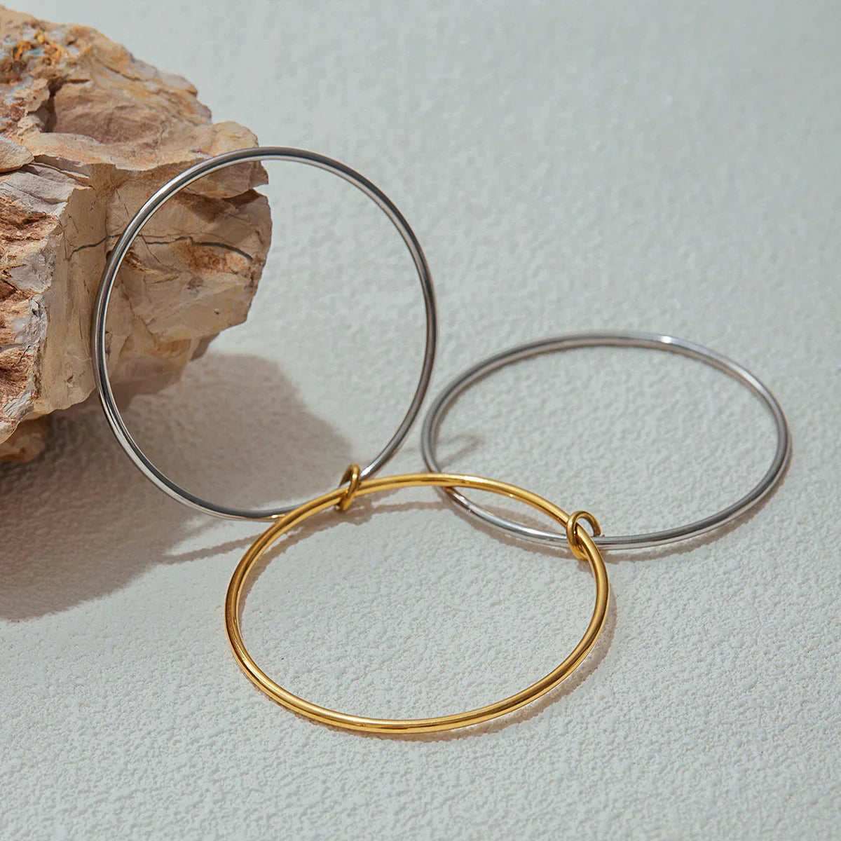 [VA]Romina zweifarbiges Stapelarmband