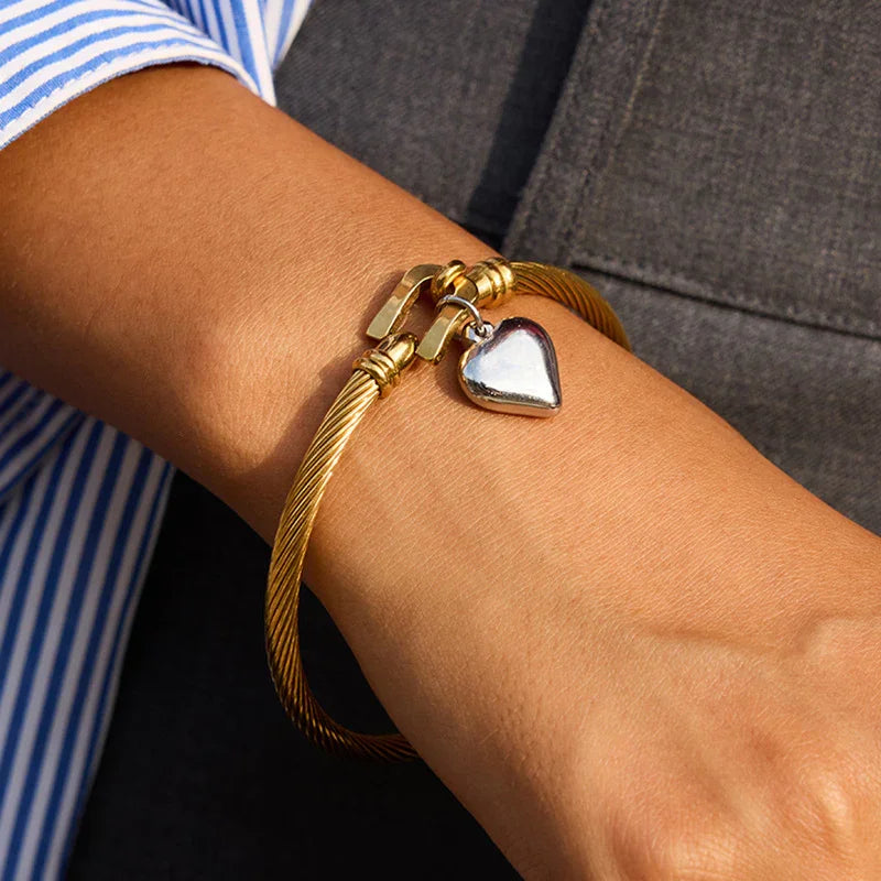 [VA]Solenne gedrehtes Armband Gold