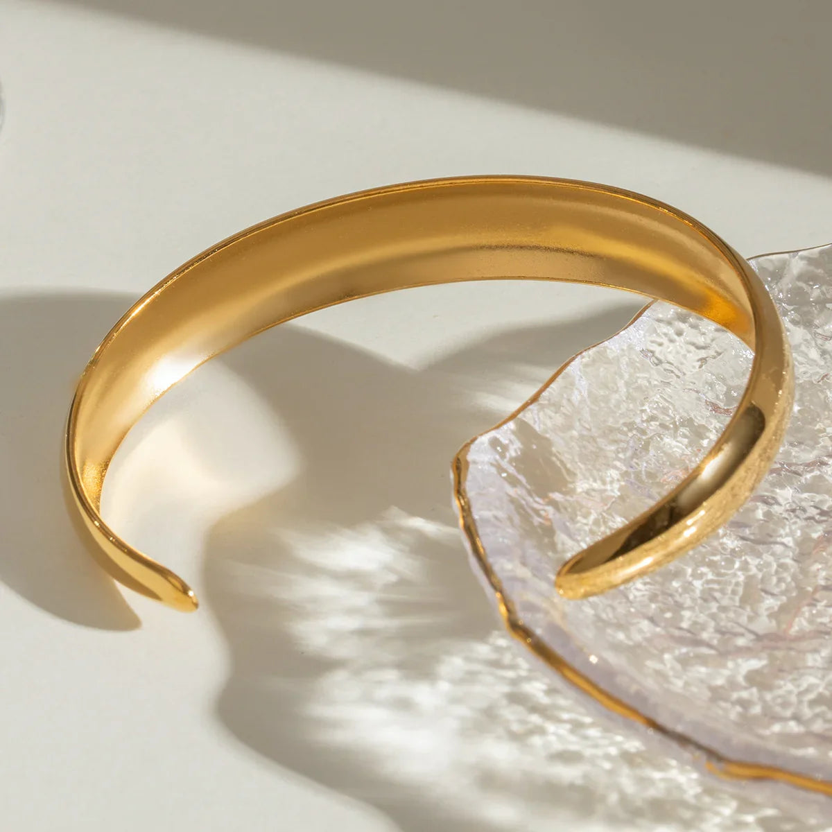 [VA]Marissa Gold Bangle