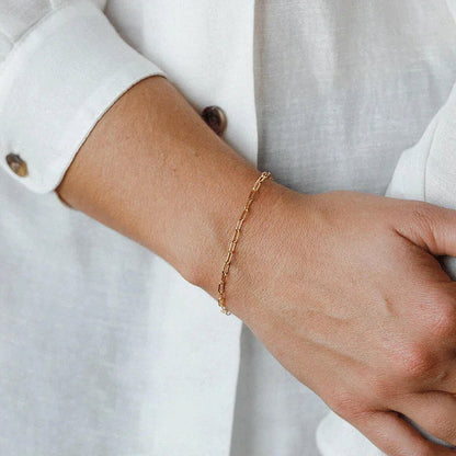 [VA]Maybelle Gold Paperclip Chain Bracelet