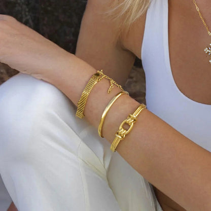 [VA]Luce Gold Knot Bangle