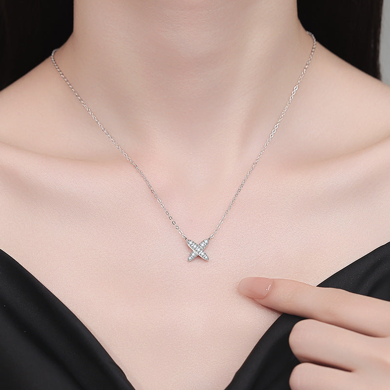 [VA]MODERNES X-FÖRMIGES PAVÉ-MOISSANIT-COLLIER