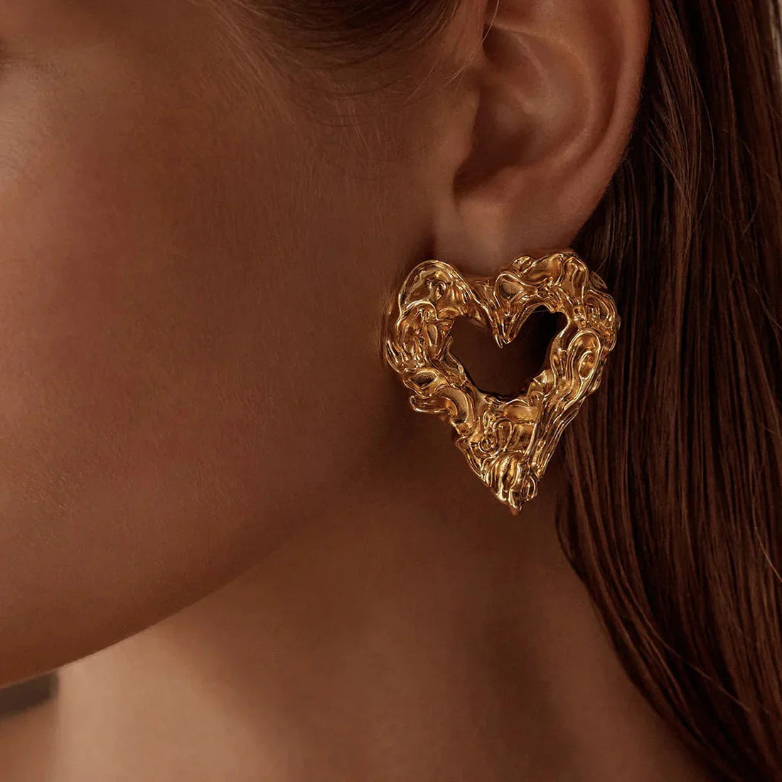 [VA]Helene Heart Earrings