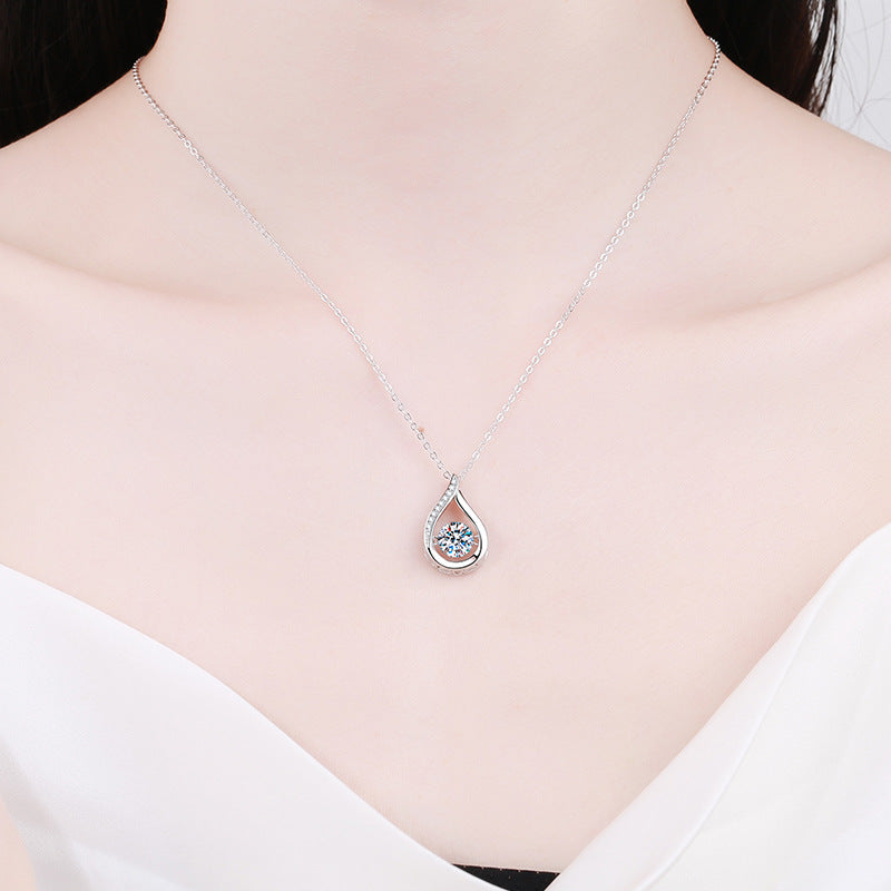 [VA]DANCING WATER DROP MOISSANITE HALSKETTE