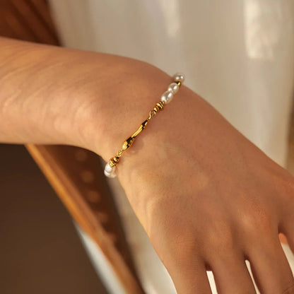 [VA]Dominique Freshwater Pearl Bracelet