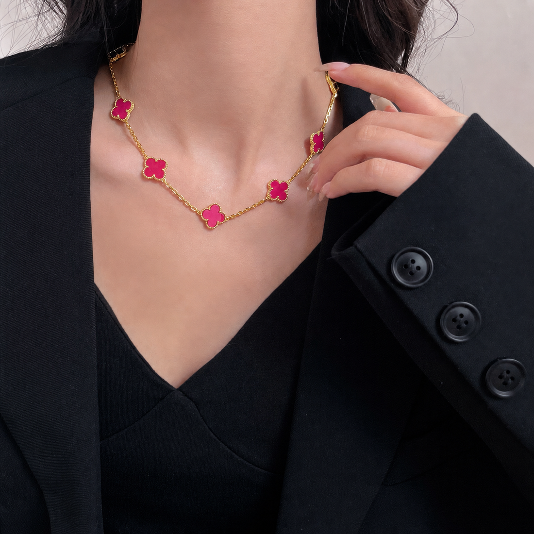 [VA]NEUE CLOVER HALSKETTE MIT 10 MOTIVEN IN ROSA EMAILLE