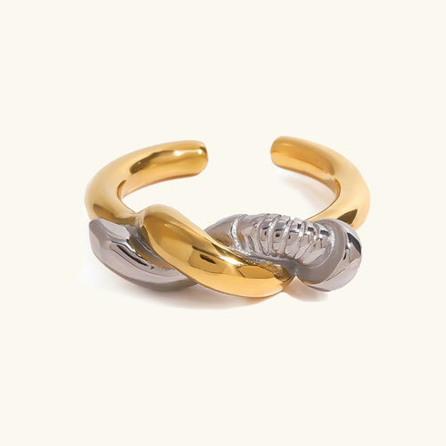 [VA]Trinity Twisted Nail Ring