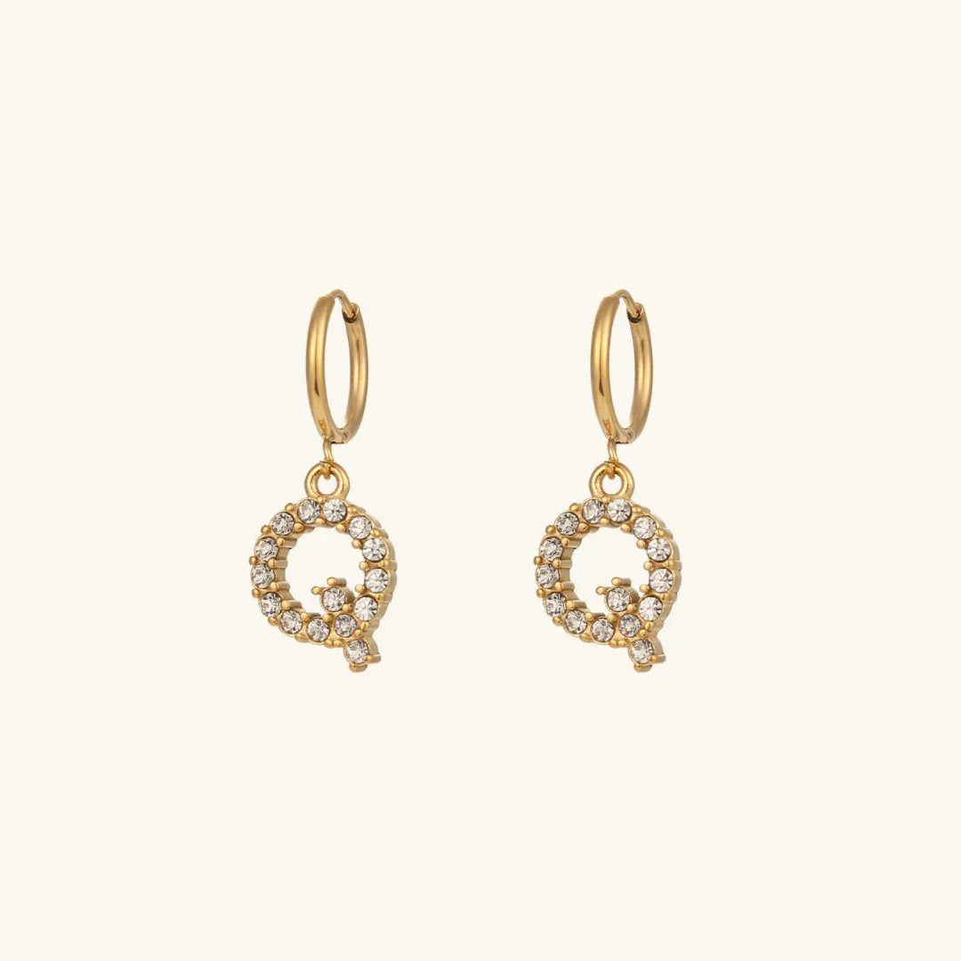 [VA]ヴィルヘルミナ・イニシャルレターピアス