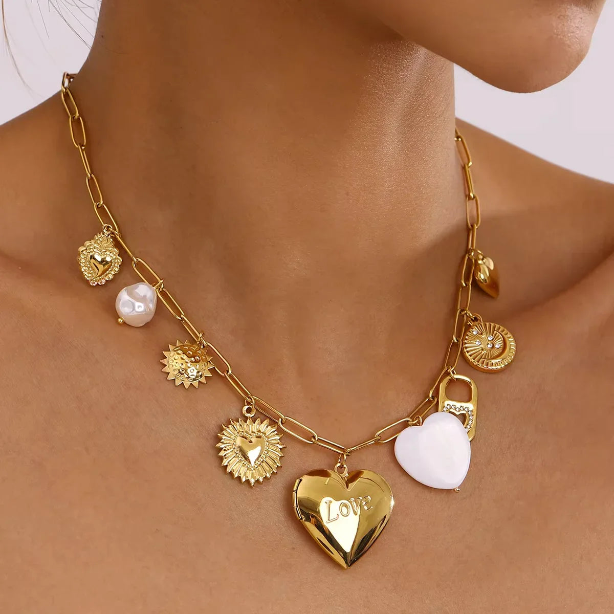 [VA]Lianne Herzmedaillon Gold