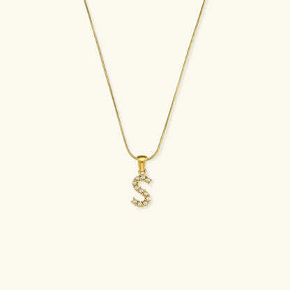 [VA]Augustine Initial Letter Pearl Necklace