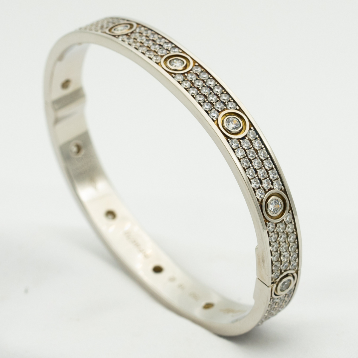 [VA]LOVE ARMBAND 6,1 MM MIT DIAMANT-PAVÉ 10 GROSSE DIAMANTEN