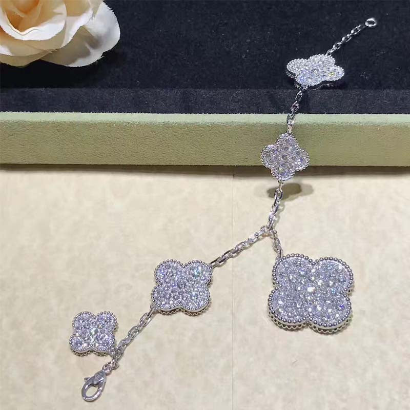[VA]CLOVER ARMBAND MIT 6 MOTIVEN SILBER DIAMANT
