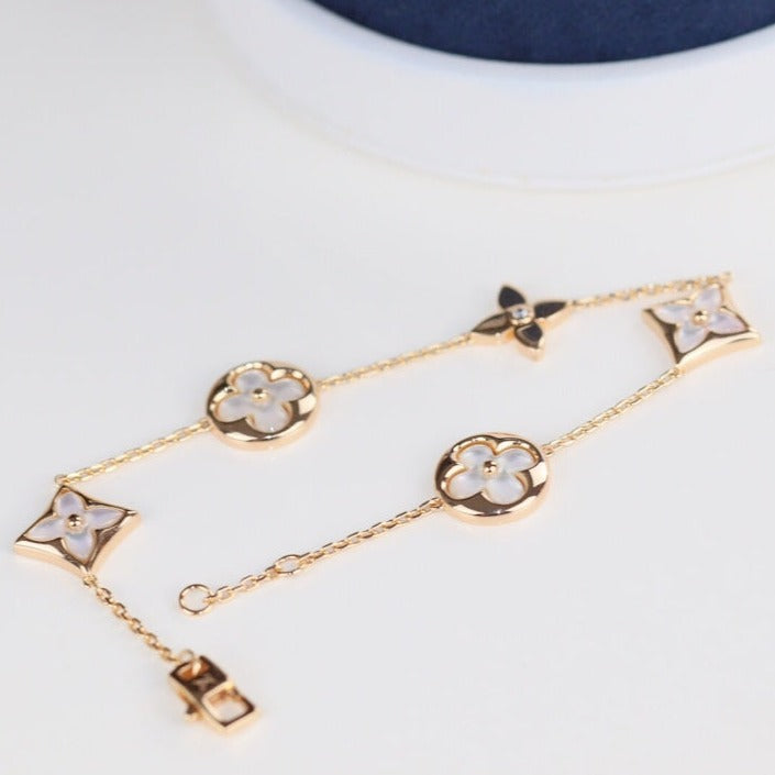 [VA]LEAF CLOVER BRACELET