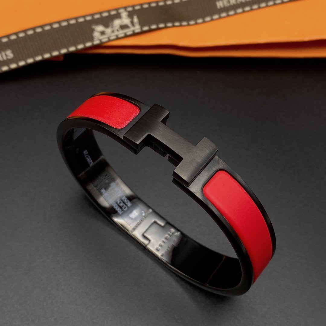 [VA]CLIC HM ARMBAND SO BLACK ROT
