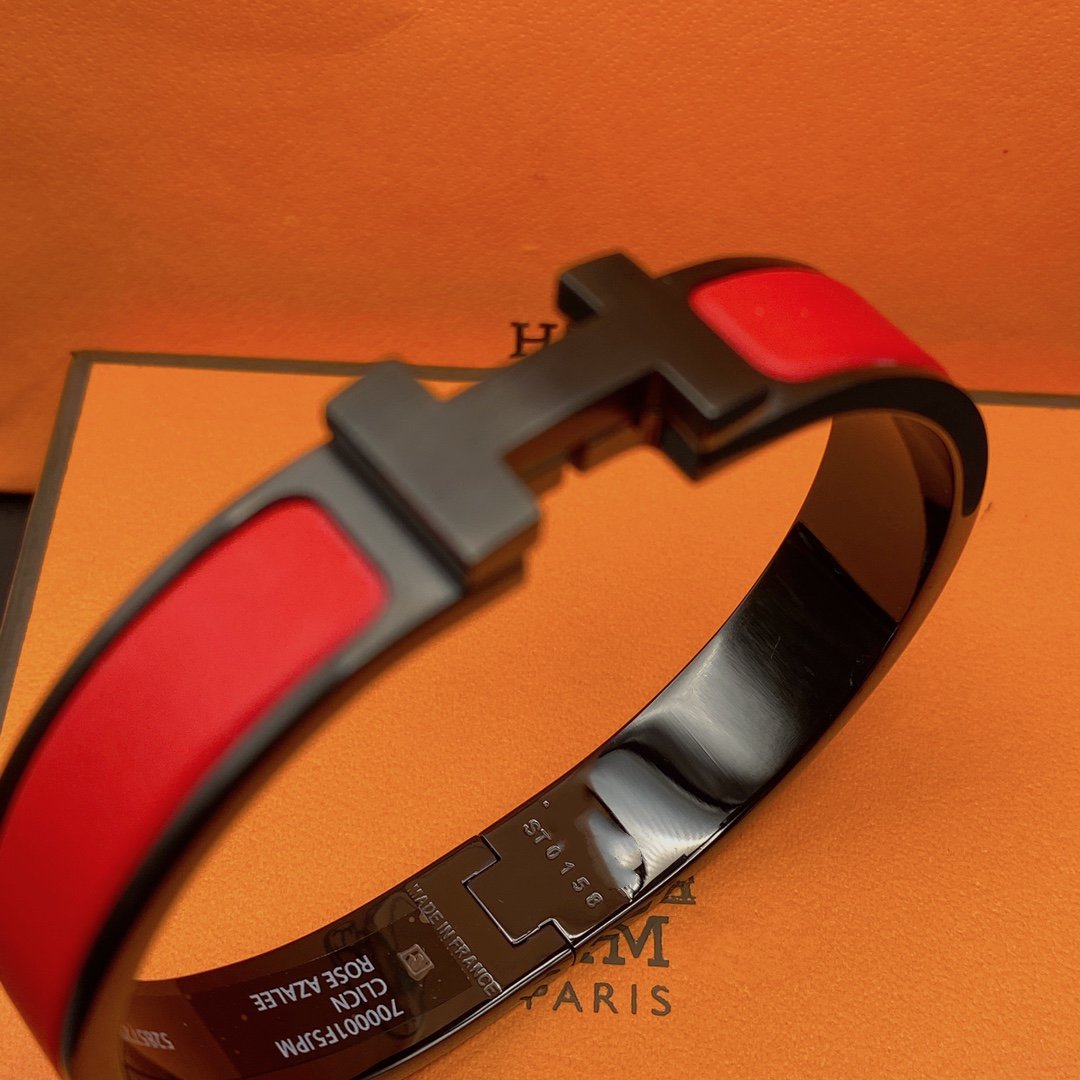 [VA]CLIC HM ARMBAND SO BLACK ROT