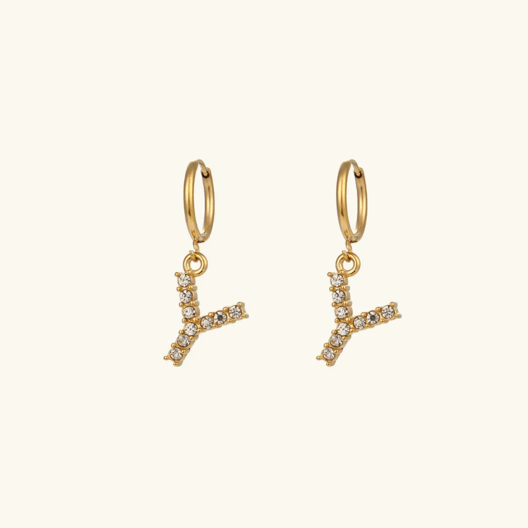[VA]ヴィルヘルミナ・イニシャルレターピアス