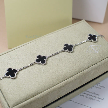 [VA]LUCKY CLOVER 5-MOTIF BRACELET - BLACK OXNY COLLECTION