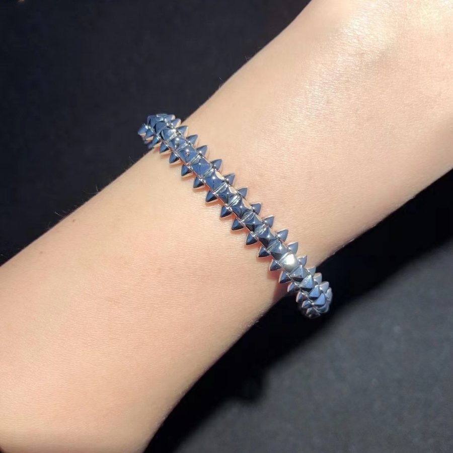 [VA]SILBERARMBAND CLASH