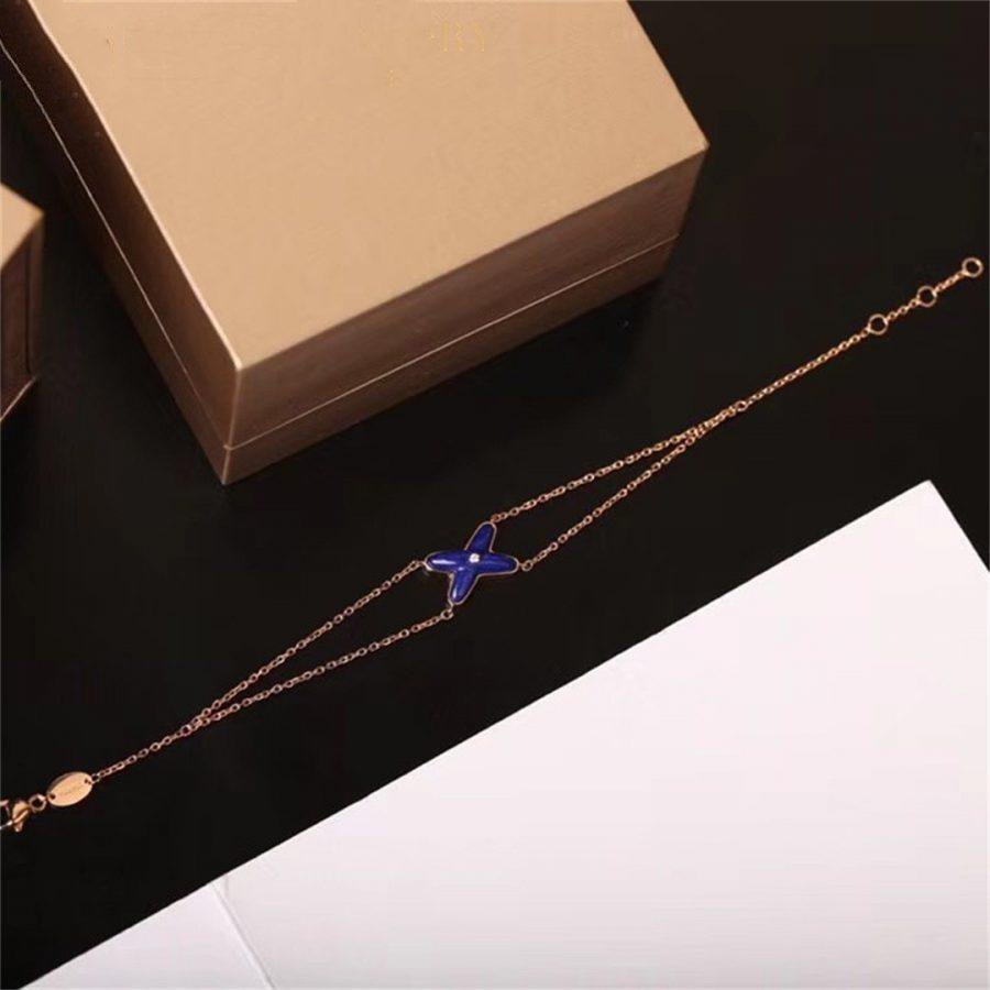 [VA] Armband in Kleeblatt-Blumenform mit hohlem Design