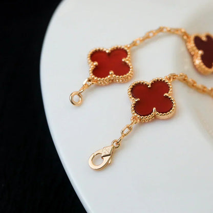 [VA]LUCKY CLOVER 5-MOTIF BRACELET - RED CARNELIAN COLLECTION