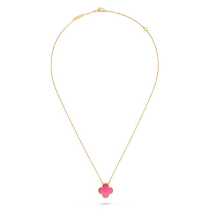 [VA] NEW CLOVER 15MM PINK ENAMEL NECKLACE