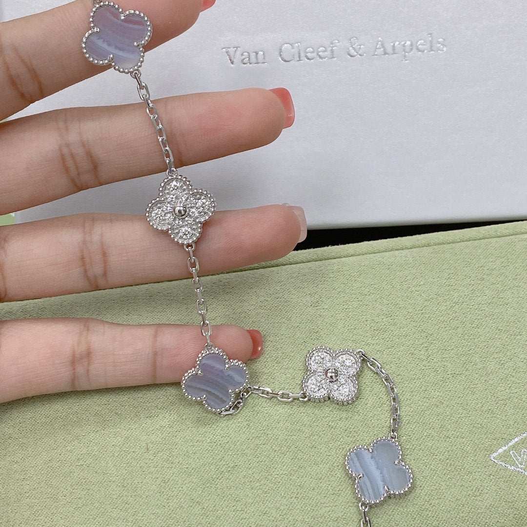 [VA]LUCKY CLOVER 5-MOTIV-ARMBAND - KOLLEKTION VIOLETTES CHALCEDON