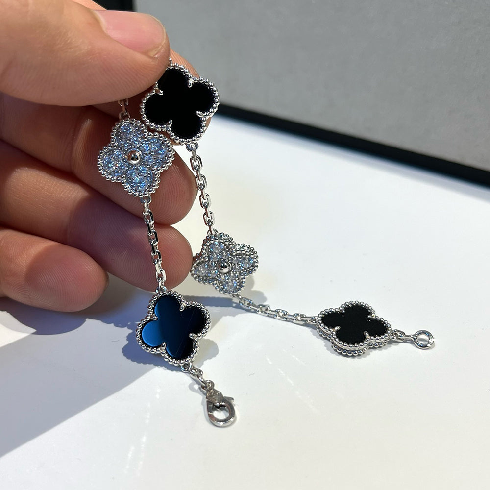 [VA]LUCKY CLOVER 5-MOTIF BRACELET - BLACK OXNY COLLECTION