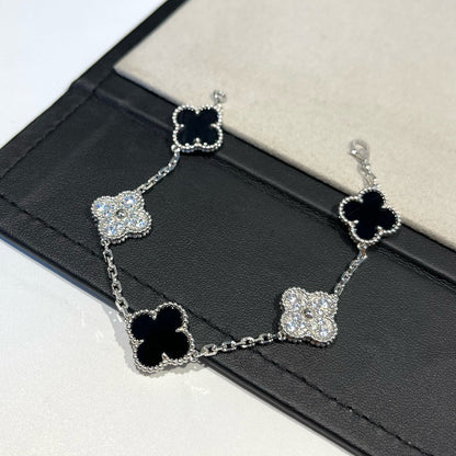 [VA]LUCKY CLOVER 5-MOTIF BRACELET - BLACK OXNY COLLECTION