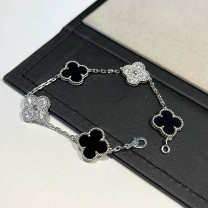 [VA]LUCKY CLOVER 5-MOTIF BRACELET - BLACK OXNY COLLECTION