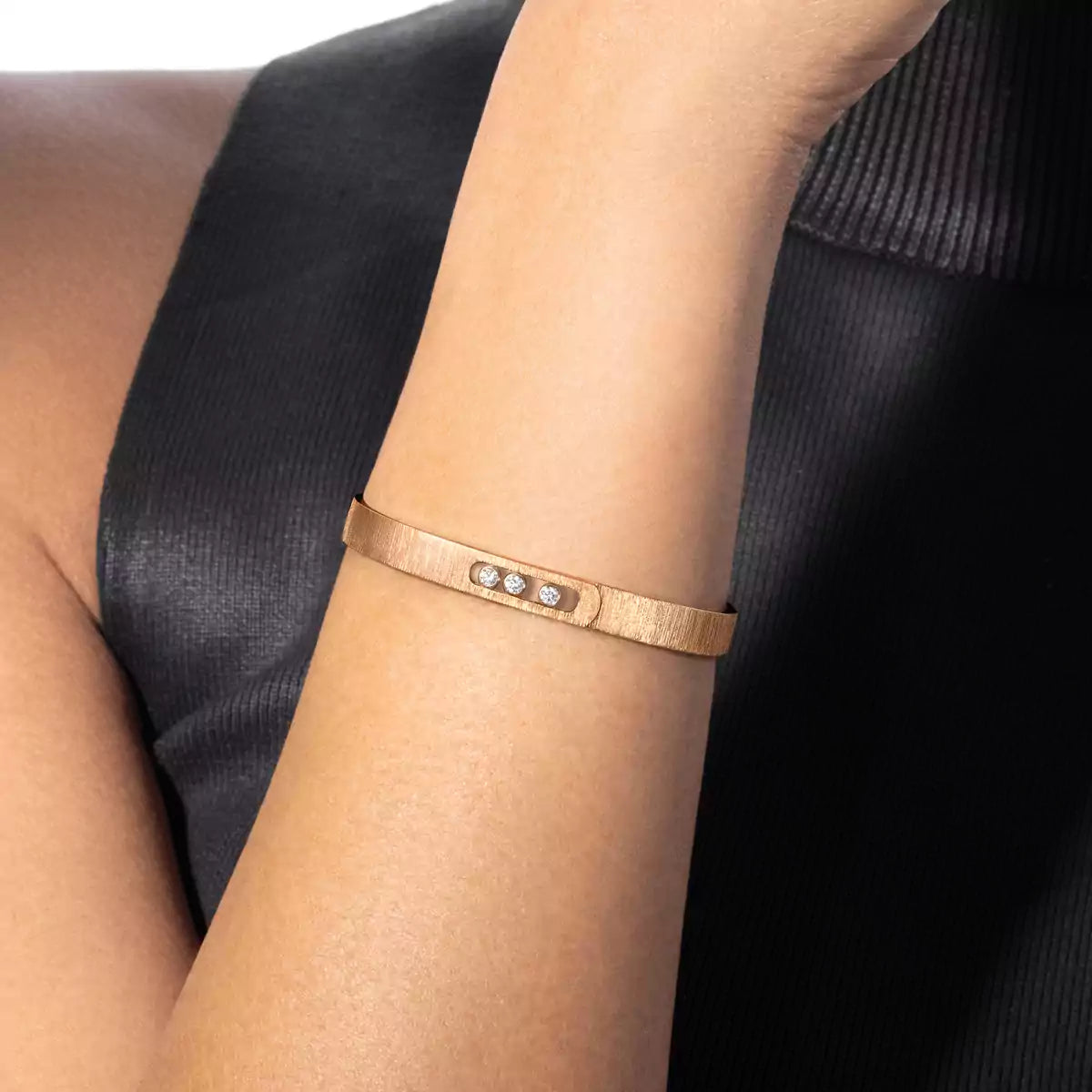 [VA]Move Noa Ciselé bangle