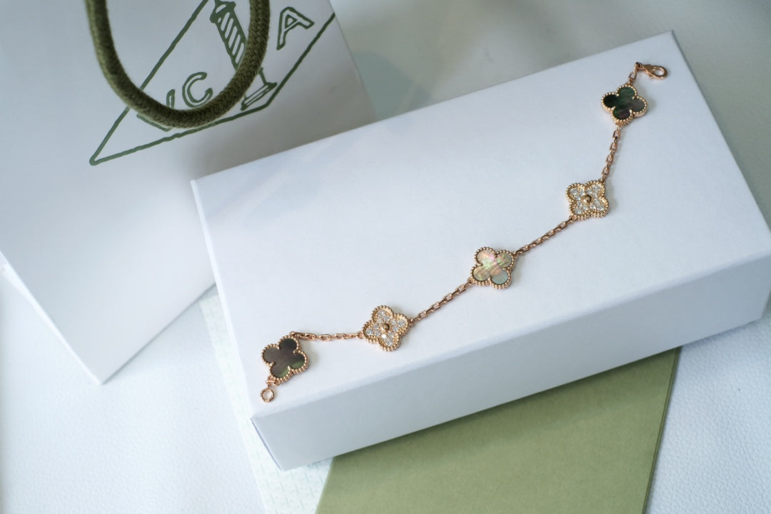[VA]LUCKY CLOVER 5-MOTIF BRACELET - GREY MOTHER-OF-PEARL COLLECTION
