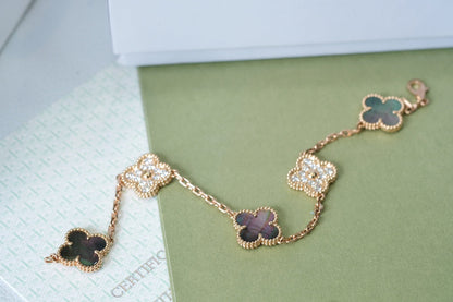 [VA]LUCKY CLOVER 5-MOTIF BRACELET - GREY MOTHER-OF-PEARL COLLECTION