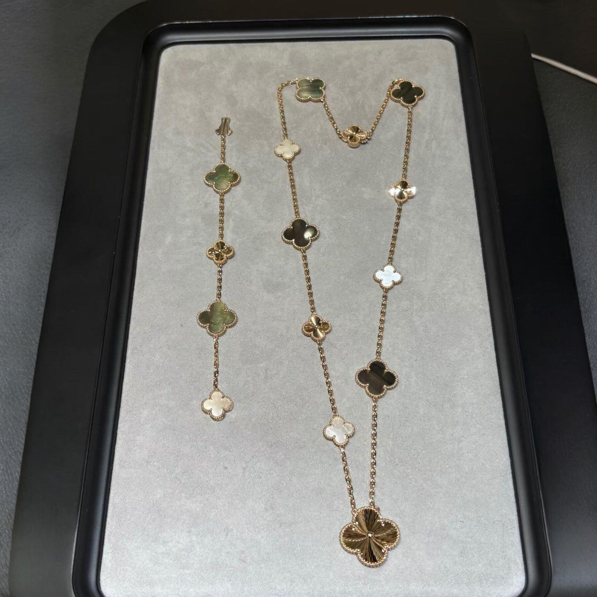 [VA]DETACHABLE CLOVER 15(11+4) FLOWER ROSE GOLD NECKLACE SET