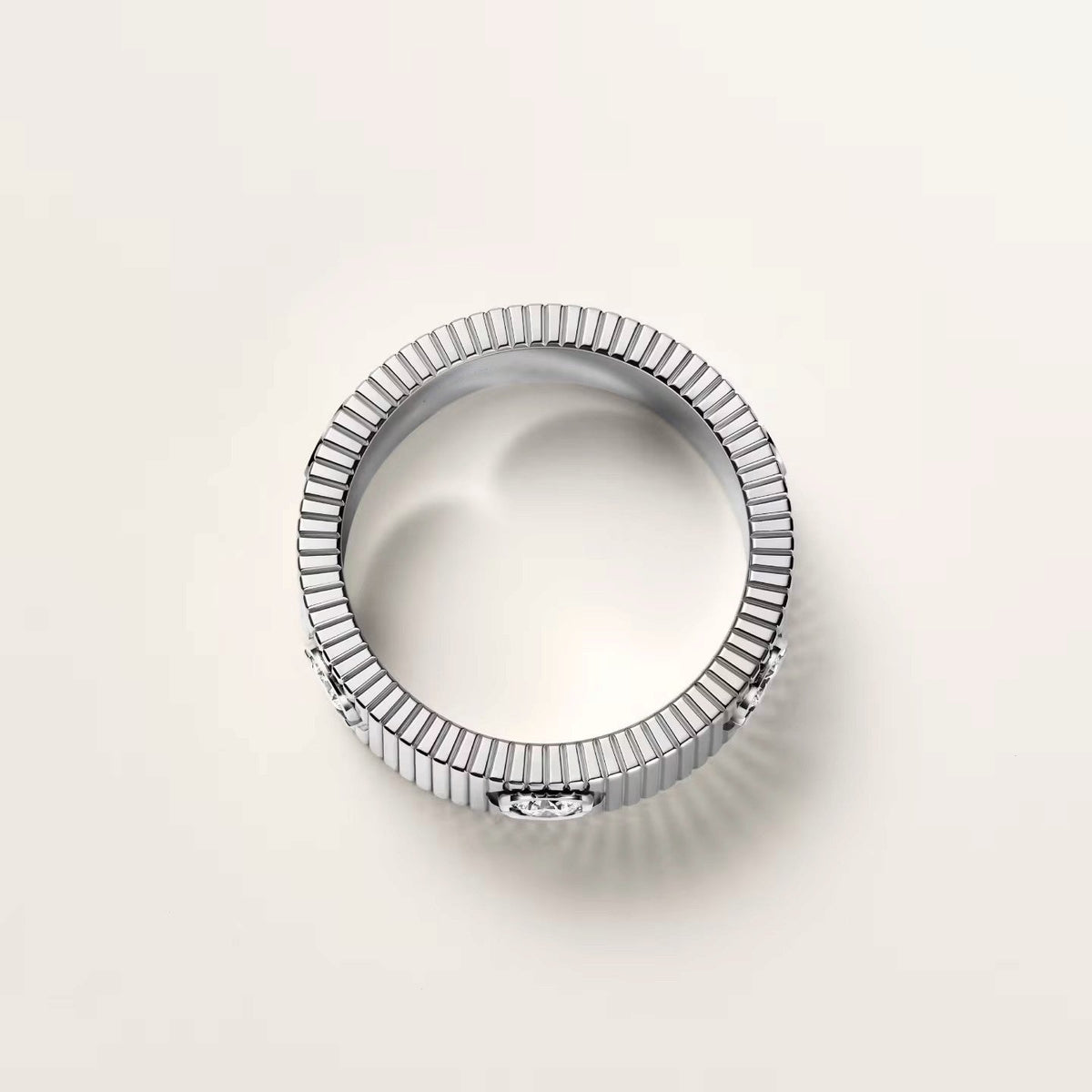[VA]LOVE 6.5MM UNLIMITED RING, 6 DIAMONDS