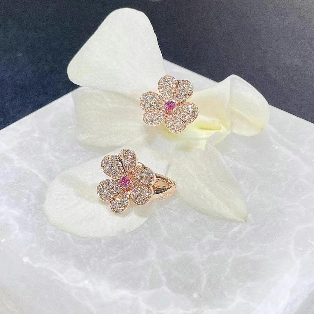 [VA]FRIVOLE OHRRINGE BLÜTE ROSÉGOLD MIT DIAMANTEN