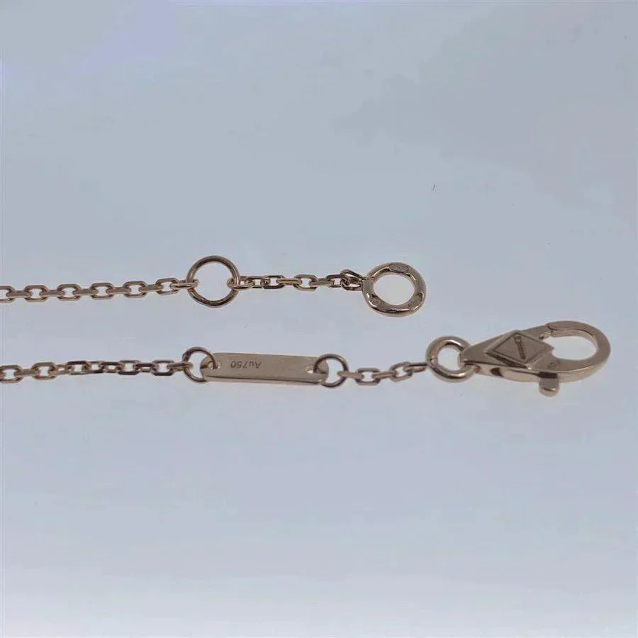 [VA]CLOVER WEISSES PERLMUTT ARMBAND MIT EINER BLÜTE